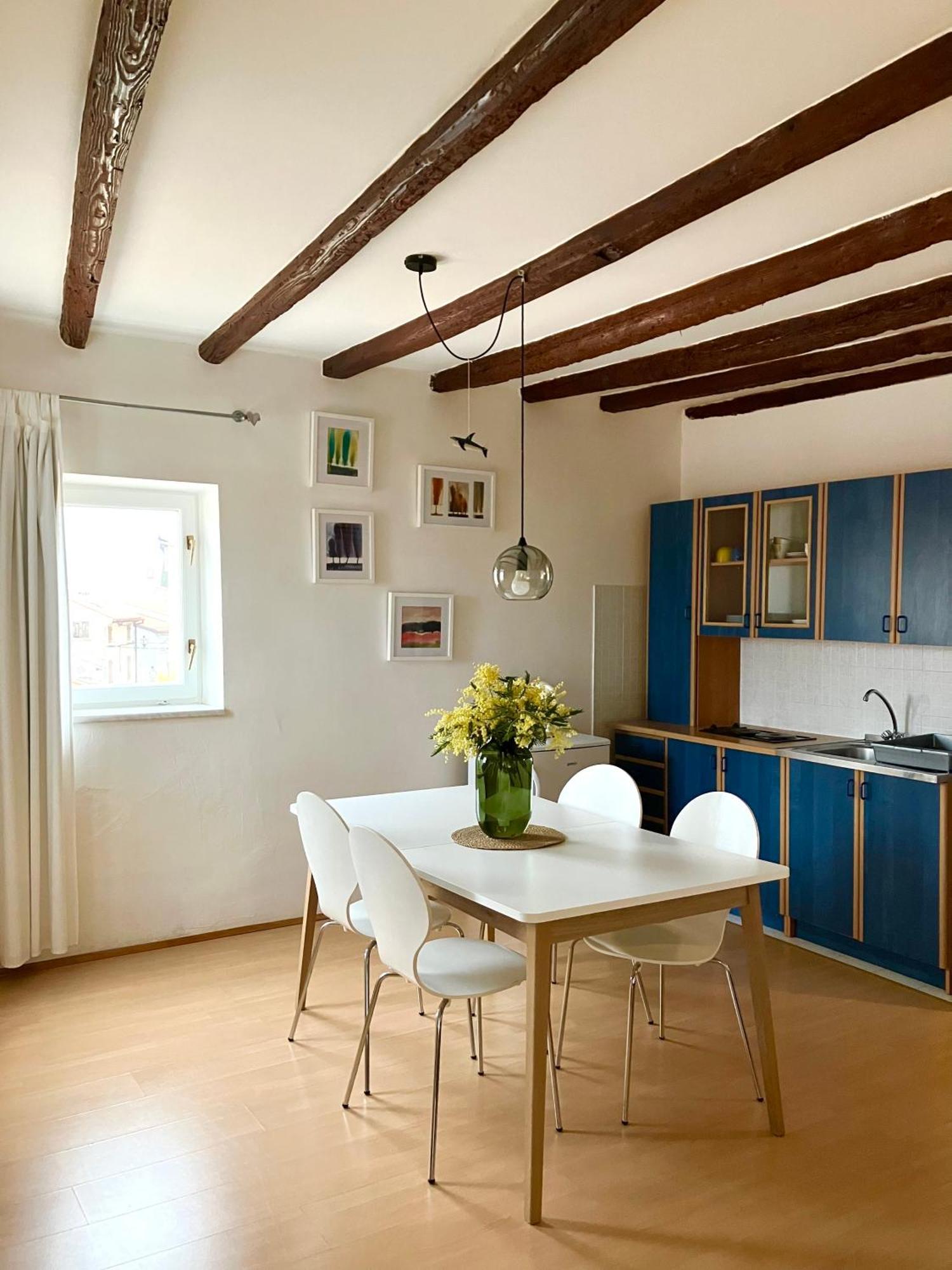 Casa Plava Sea View Apartment ロヴィニ エクステリア 写真